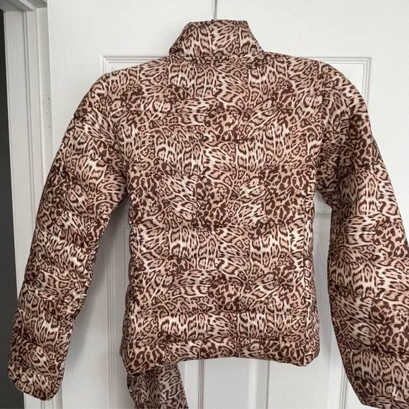 NWT New Dynamite Leopard Packable Puffer size small - Picture 6 of 6